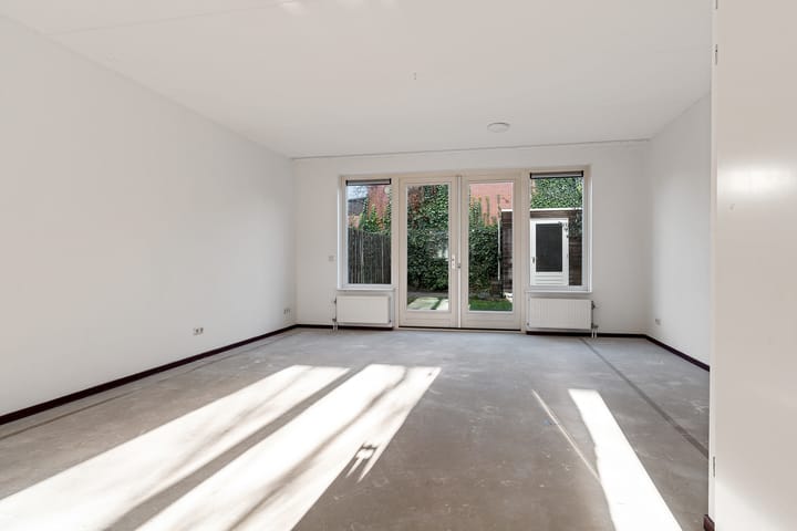 Photo 2 of Oosterhof 18