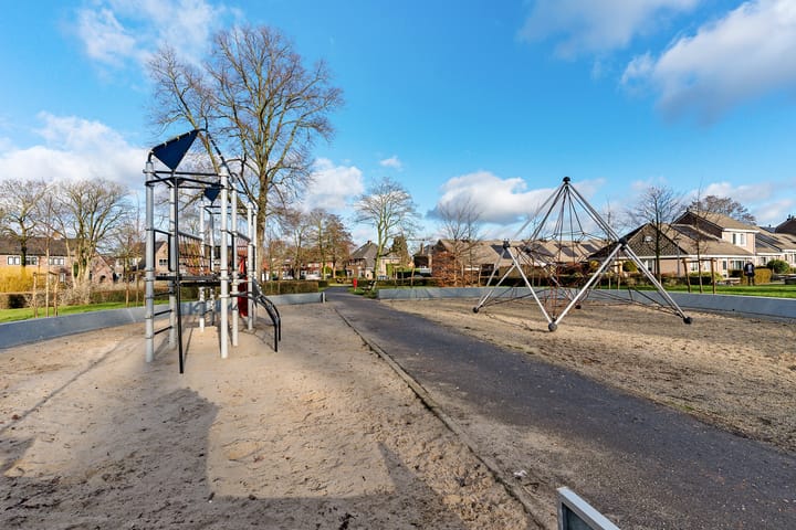 Photo 36 of Oosterhof 18