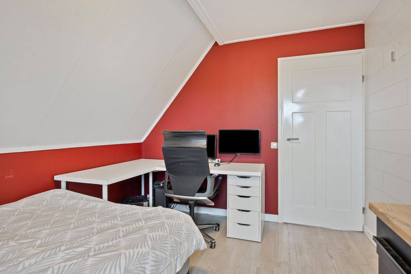 Photo 19 of Lepelaarstraat 8