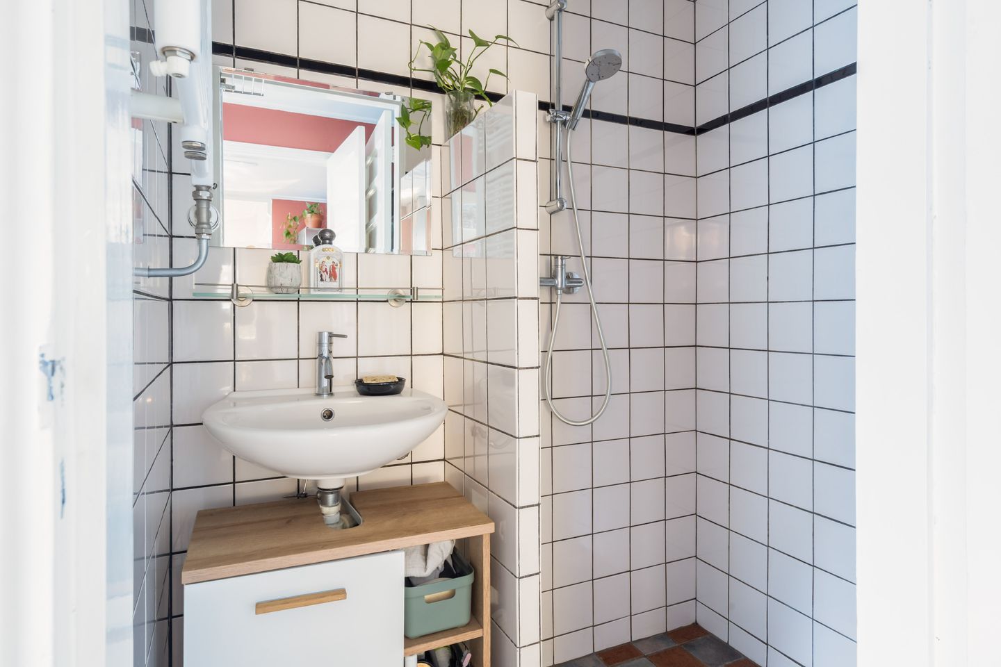 Foto 29 van Leidsestraatweg 64-9