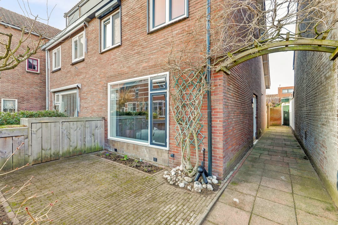 Foto 37 van Matthias Withoosstraat 18