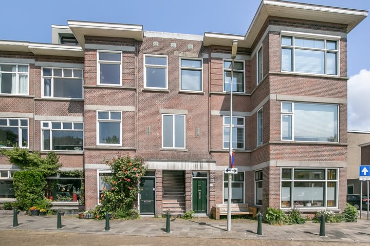 Photo 2 of Valkenboskade 579