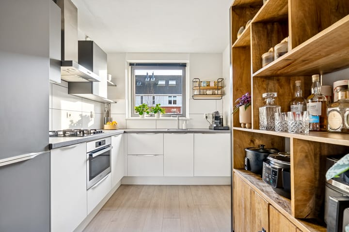 Foto 18 van Waterman 12