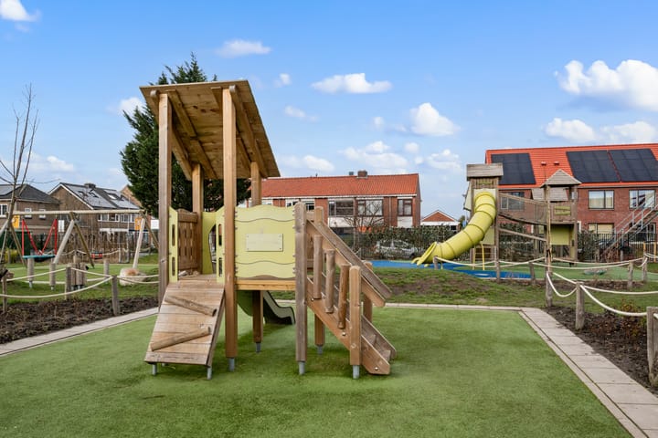 Foto 30 van Hugo de Grootstraat 70