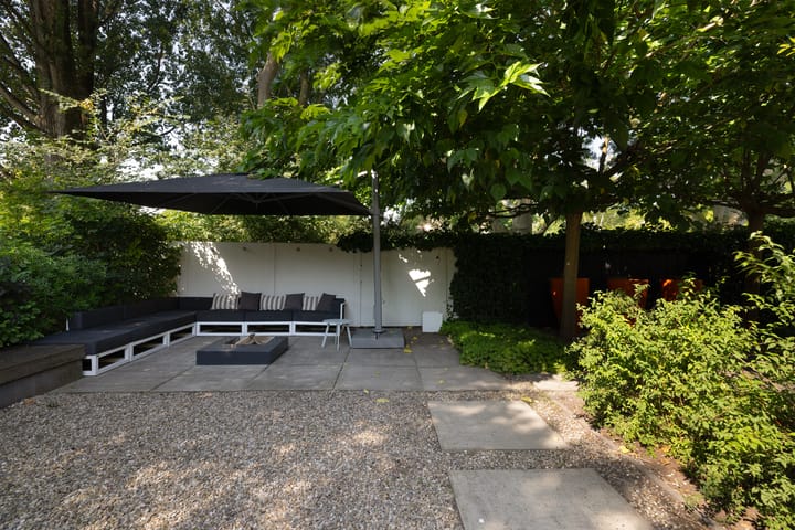 Photo 32 of De Roos van Dekama 1