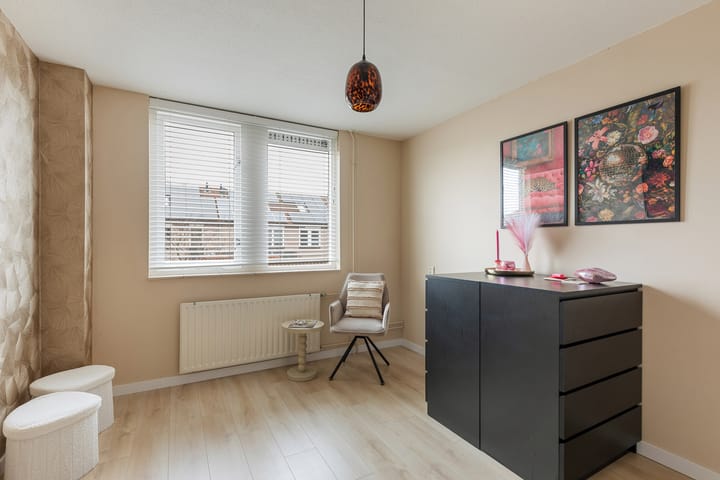 Foto 9 van Weerselosestraat 28