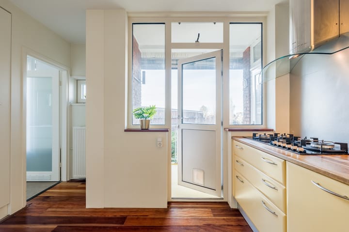 Foto 18 van Prins Bernhardlaan 105