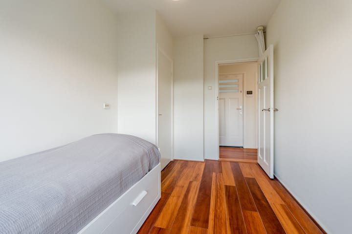 Foto 27 van Prins Bernhardlaan 105