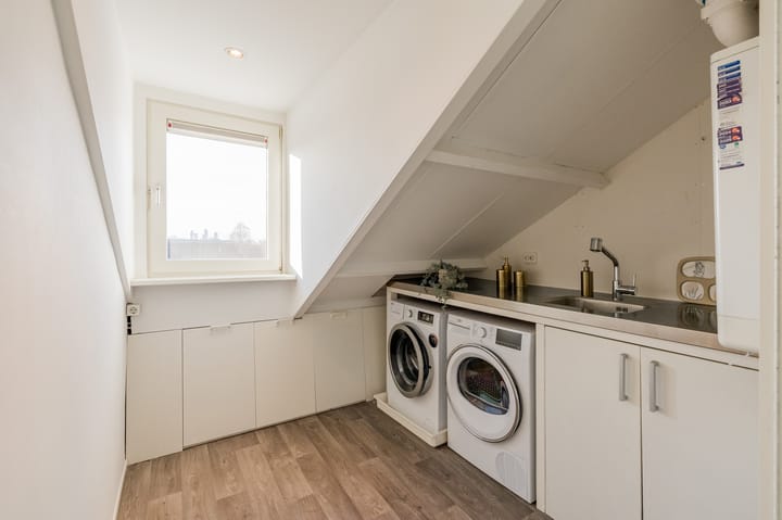 Foto 32 van Prins Bernhardlaan 105