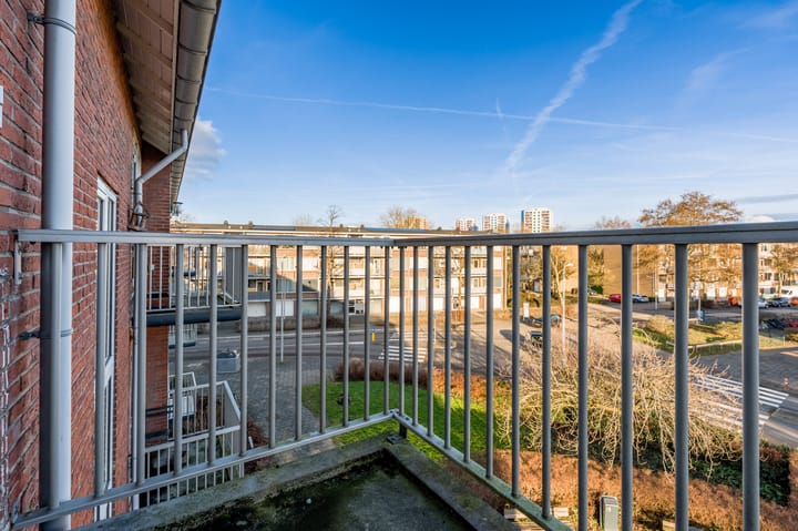 Foto 44 van Prins Bernhardlaan 105