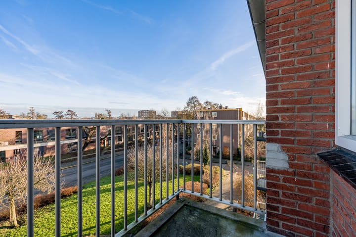 Foto 45 van Prins Bernhardlaan 105