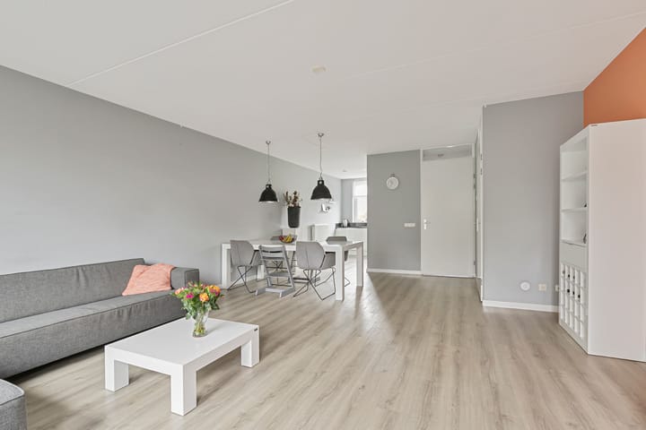 Foto 6 van Heeckerenhof 8