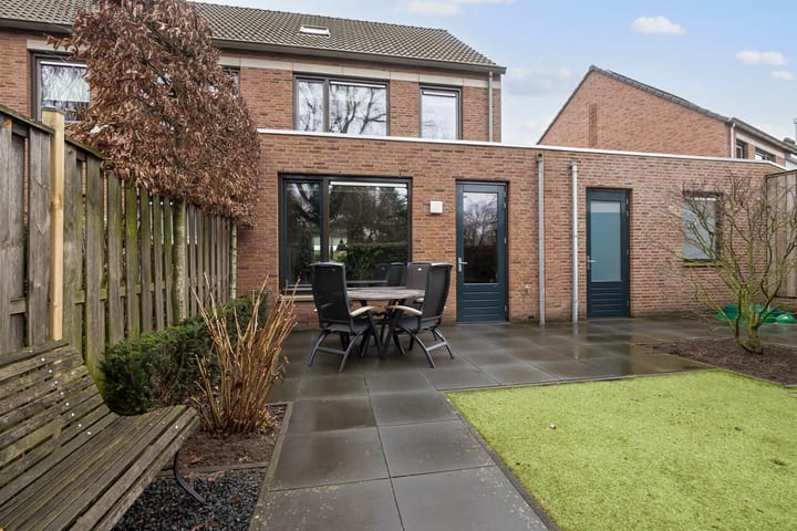 Foto 25 van Heeckerenhof 8