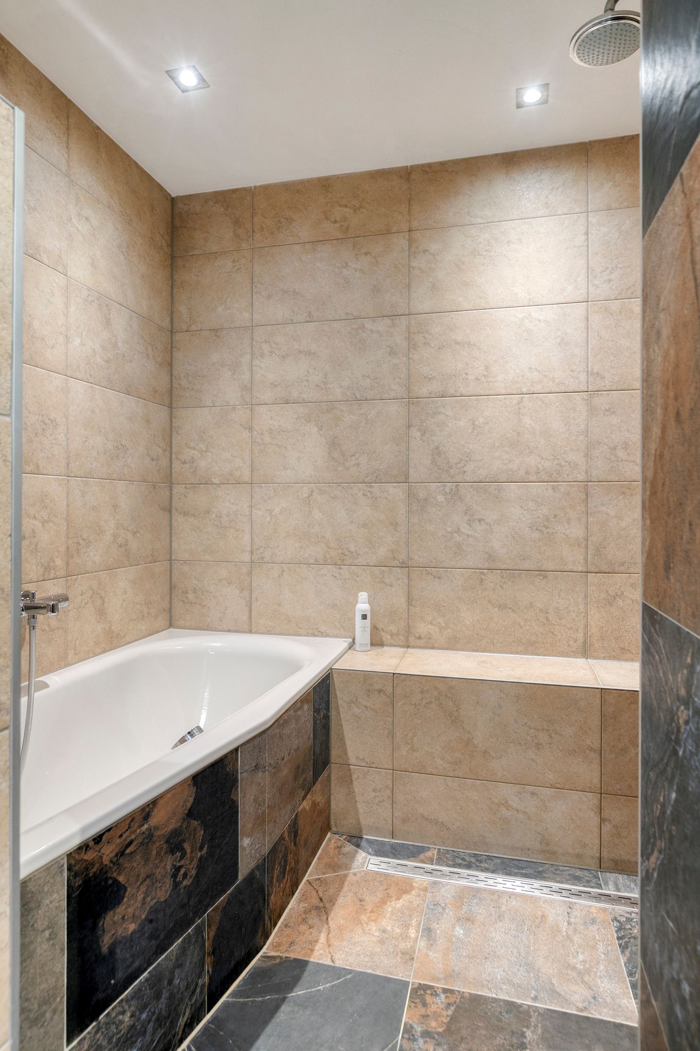 Foto 29 van Nieuwpoortstraat 14