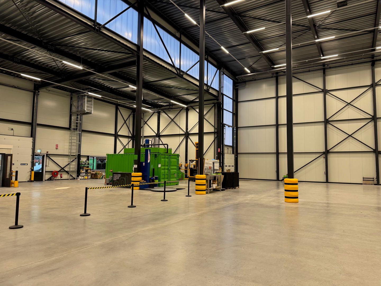 View photo 3 of Ampèrestraat 1-A