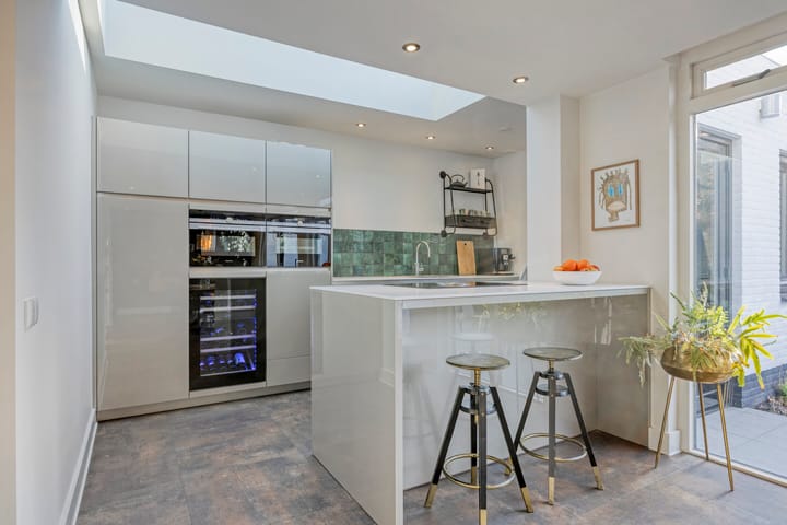 Photo 3 of Bernhardstraat 36