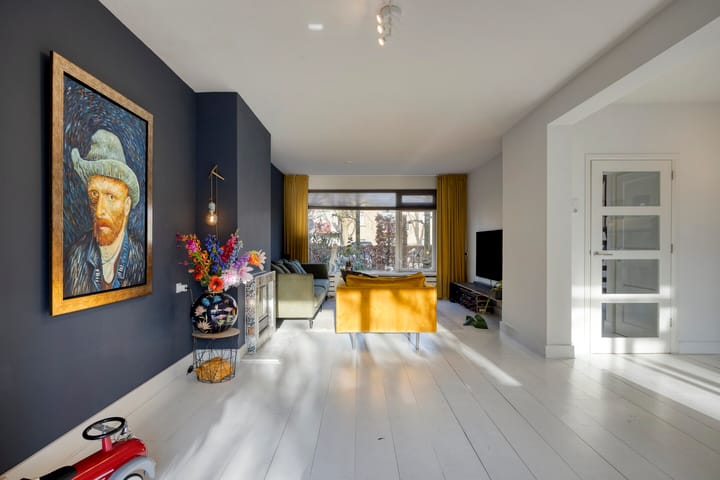 Photo 12 of Bernhardstraat 36