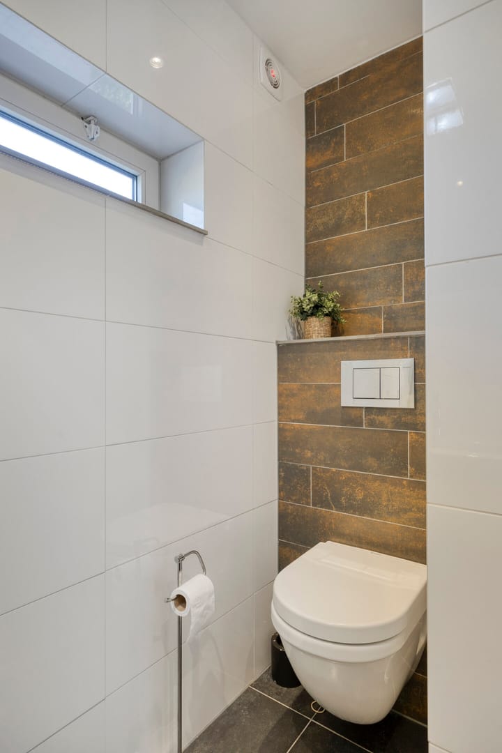 Photo 39 of Bernhardstraat 36