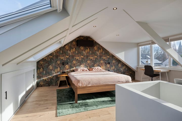 Photo 42 of Bernhardstraat 36