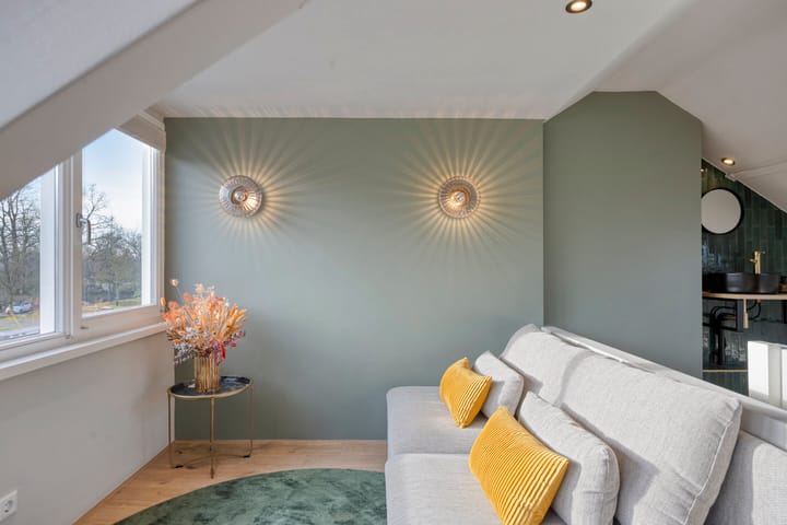 Photo 45 of Bernhardstraat 36