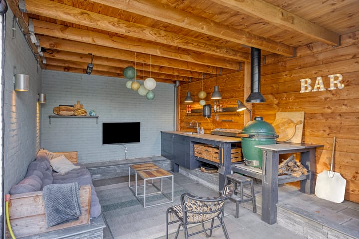 Photo 49 of Bernhardstraat 36