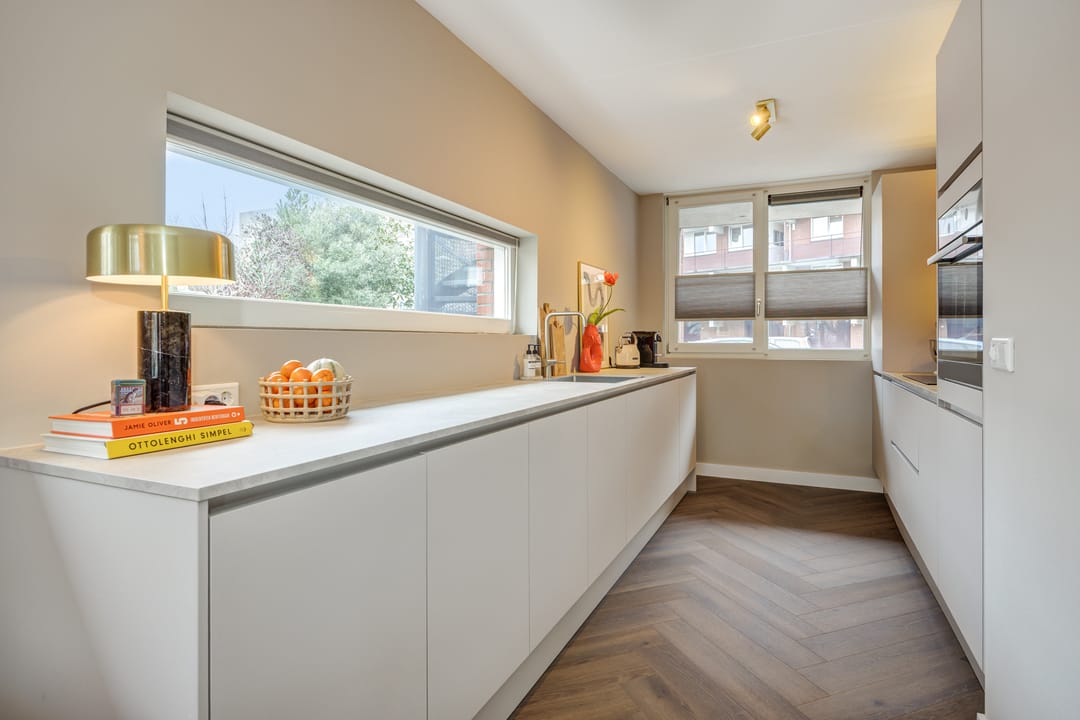 Photo 13 of Schout van Raesfeltstraat 1