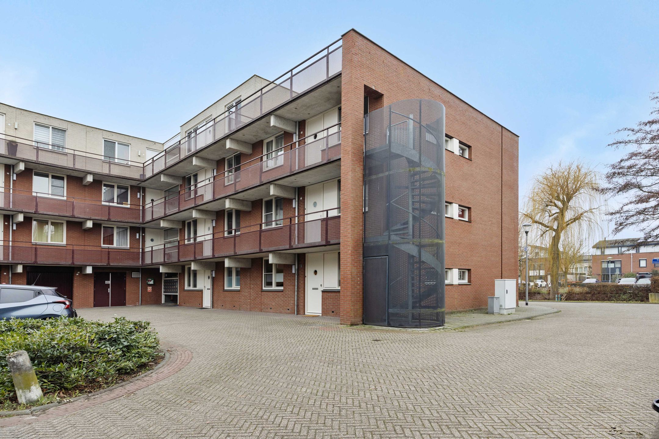 Photo 24 of Schout van Raesfeltstraat 1