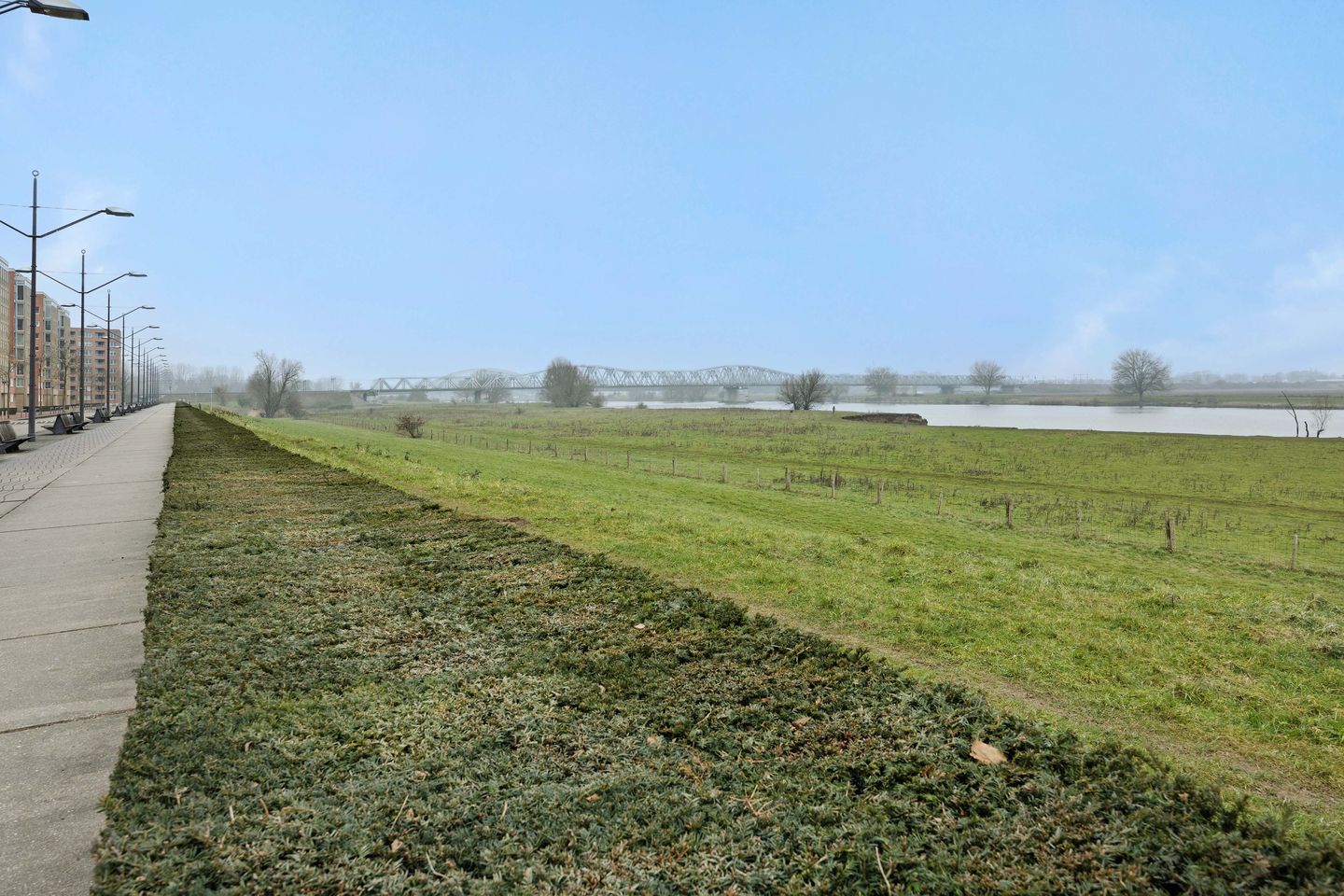 Photo 25 of Schout van Raesfeltstraat 1