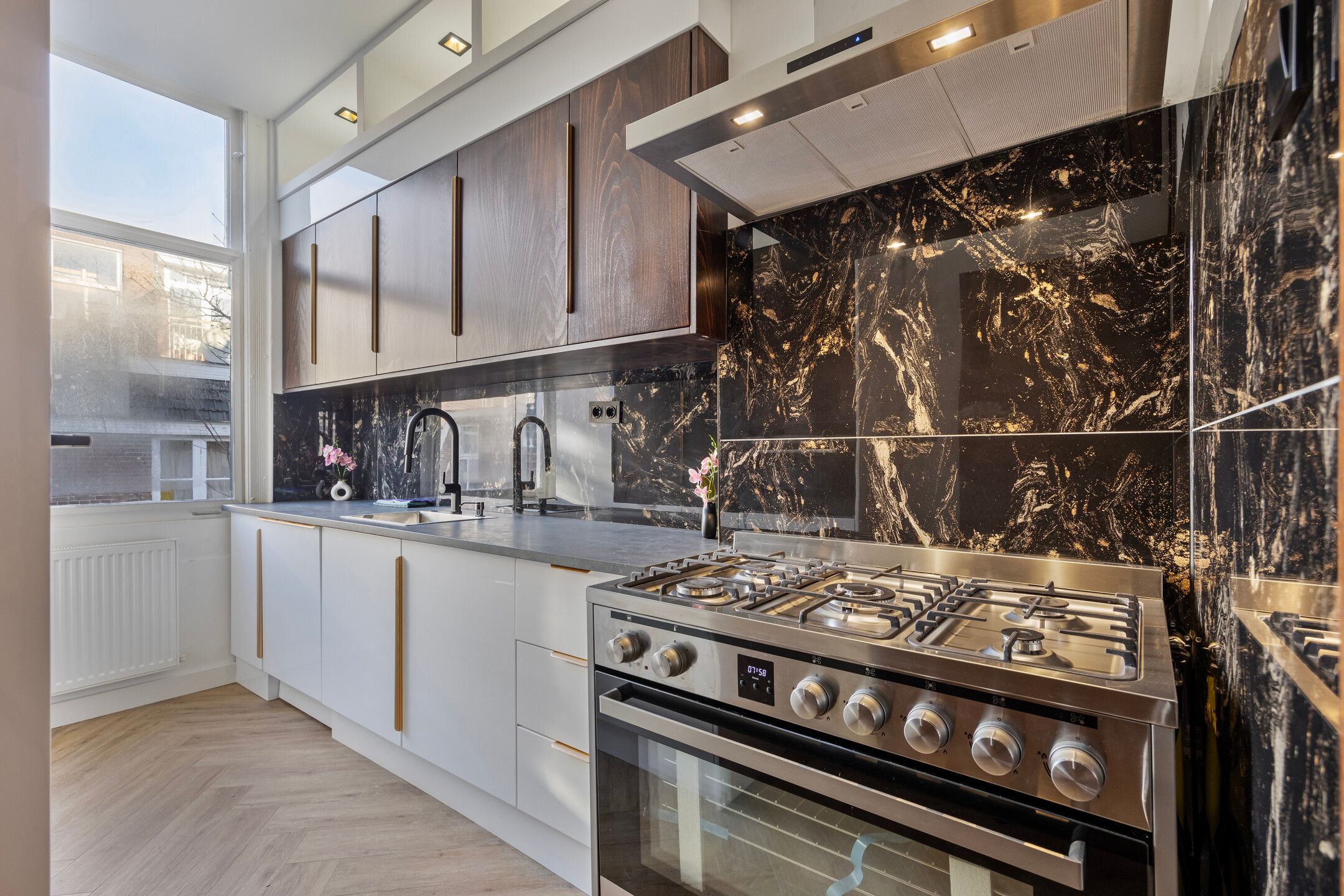 Photo 15 of Columbusstraat 273