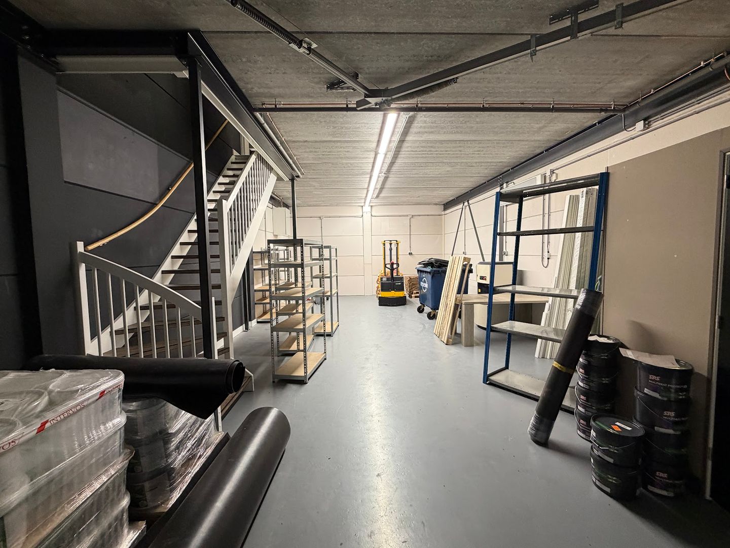 Bekijk foto 3 van Aluminiumstraat 10-8