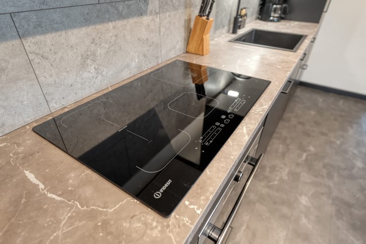 Photo 13 of Van Bemmelstraat 31