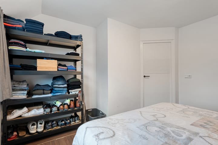 Photo 18 of Van Bemmelstraat 31