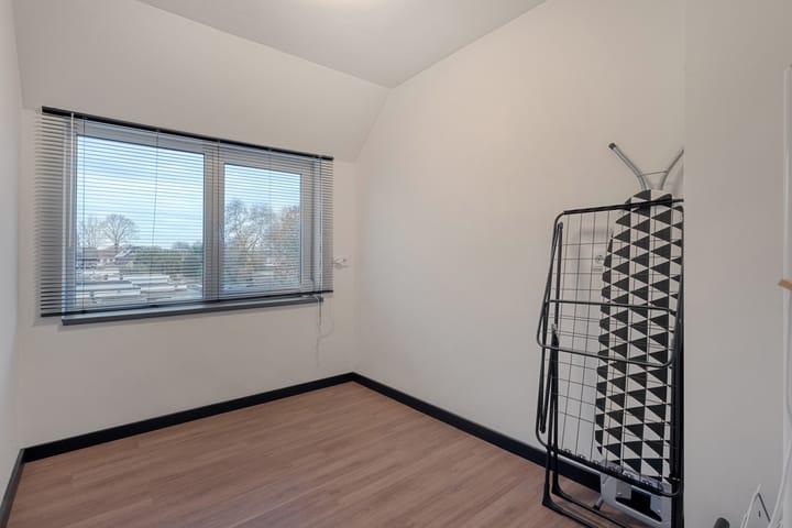 Photo 19 of Van Bemmelstraat 31