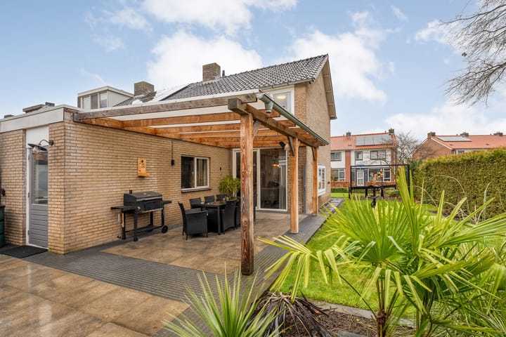 Photo 26 of Van Bemmelstraat 31