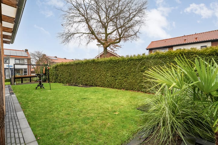 Photo 28 of Van Bemmelstraat 31