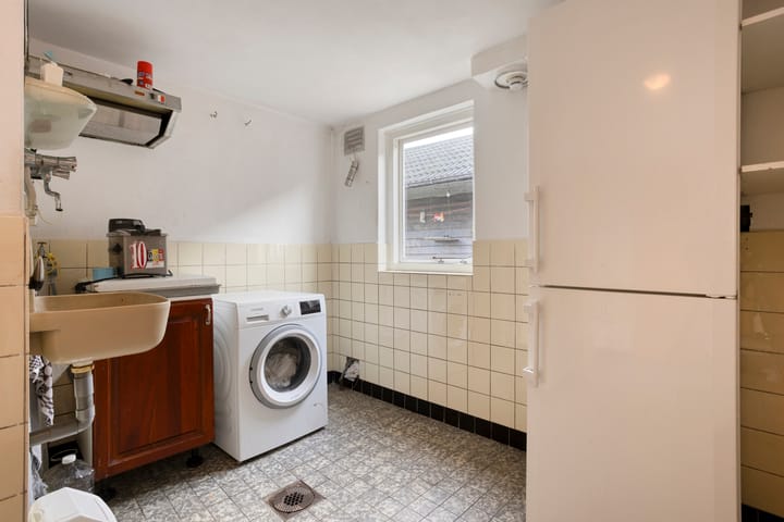 Photo 24 of Biezendijk 15