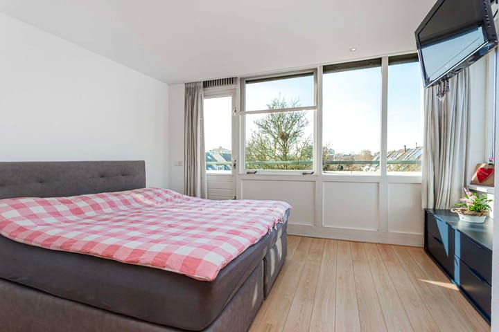 Foto 41 van Panoven 14