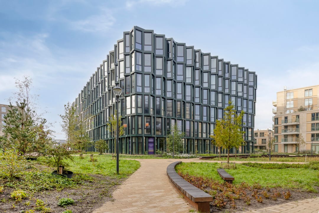 Surinamepad 122, Haarlem