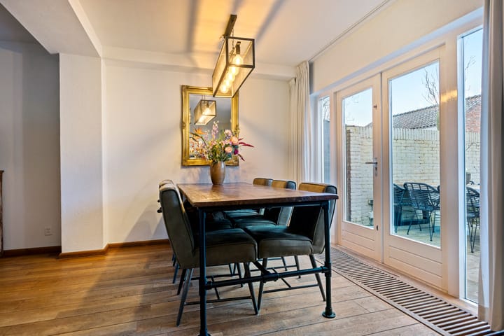 Foto 23 van Raamweg 8