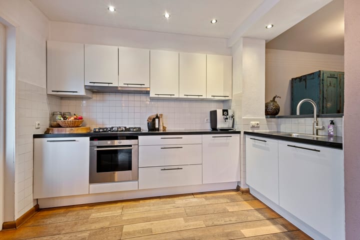 Foto 25 van Raamweg 8