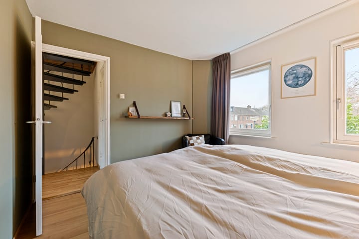 Foto 39 van Raamweg 8