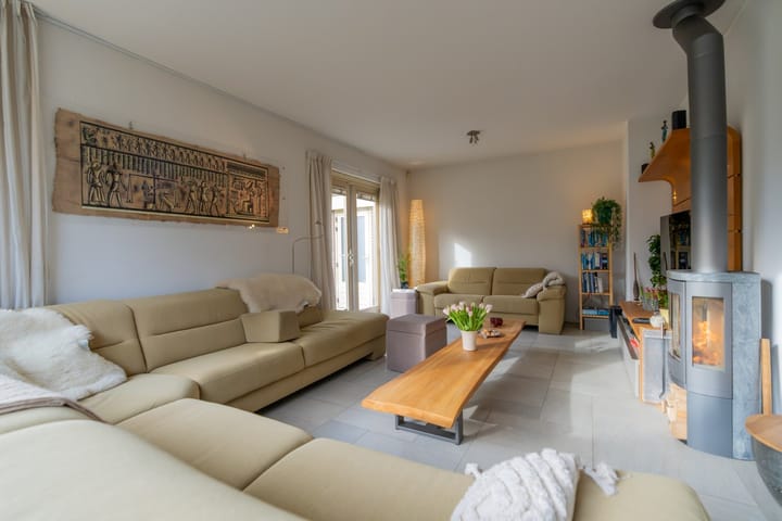 Foto 3 van Korenbloemstraat 2