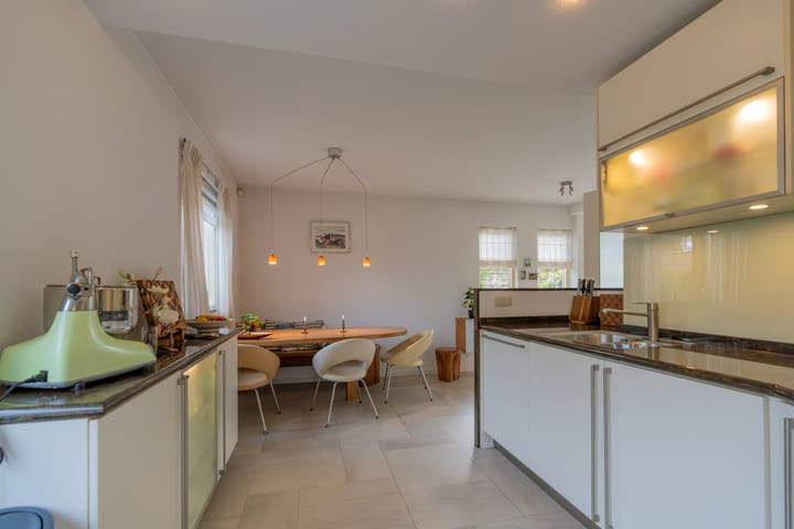 Foto 9 van Korenbloemstraat 2