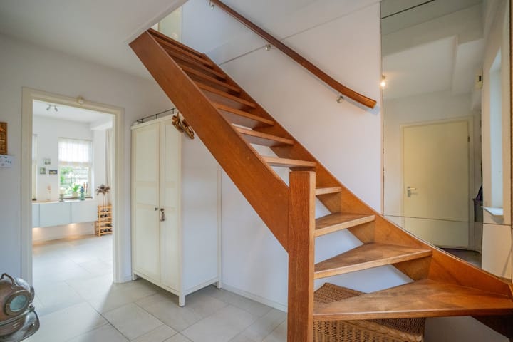 Foto 14 van Korenbloemstraat 2