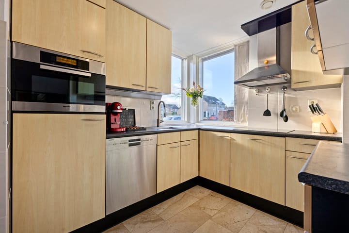 Foto 12 van Den Bogerd 16