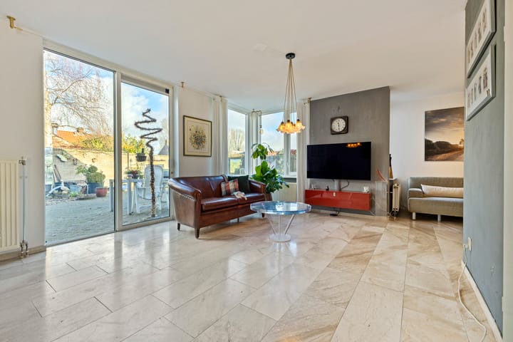 Foto 14 van Den Bogerd 16