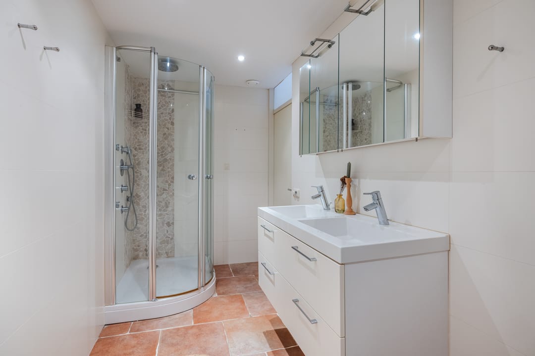 Foto 32 van Gevers Deynootweg 704