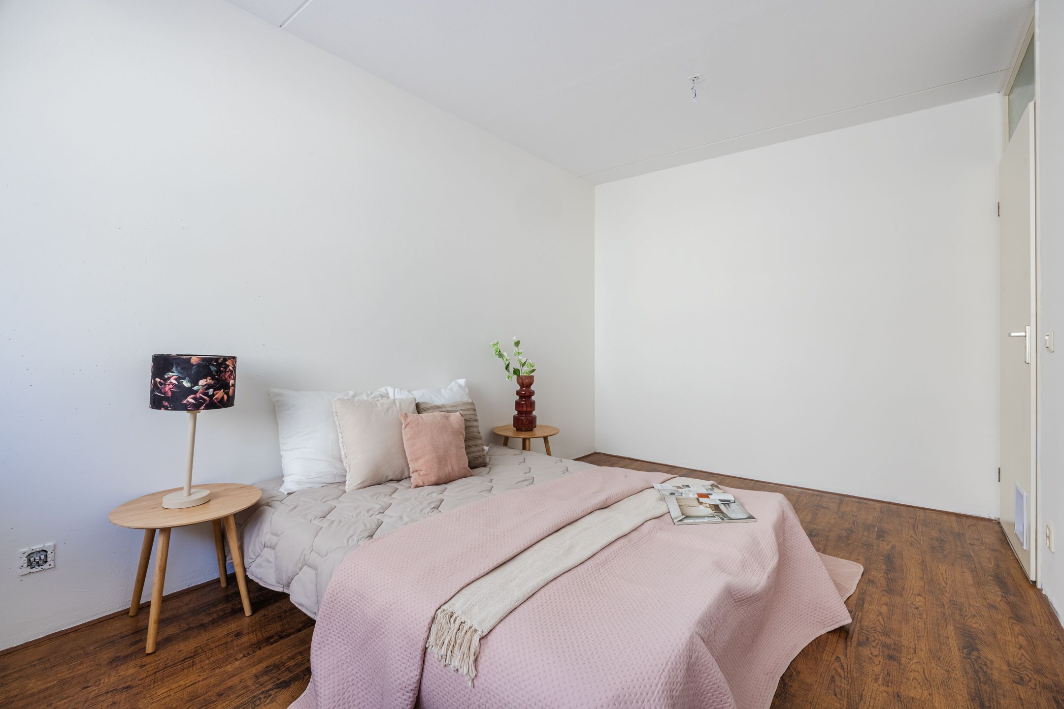 Foto 36 van Gevers Deynootweg 704