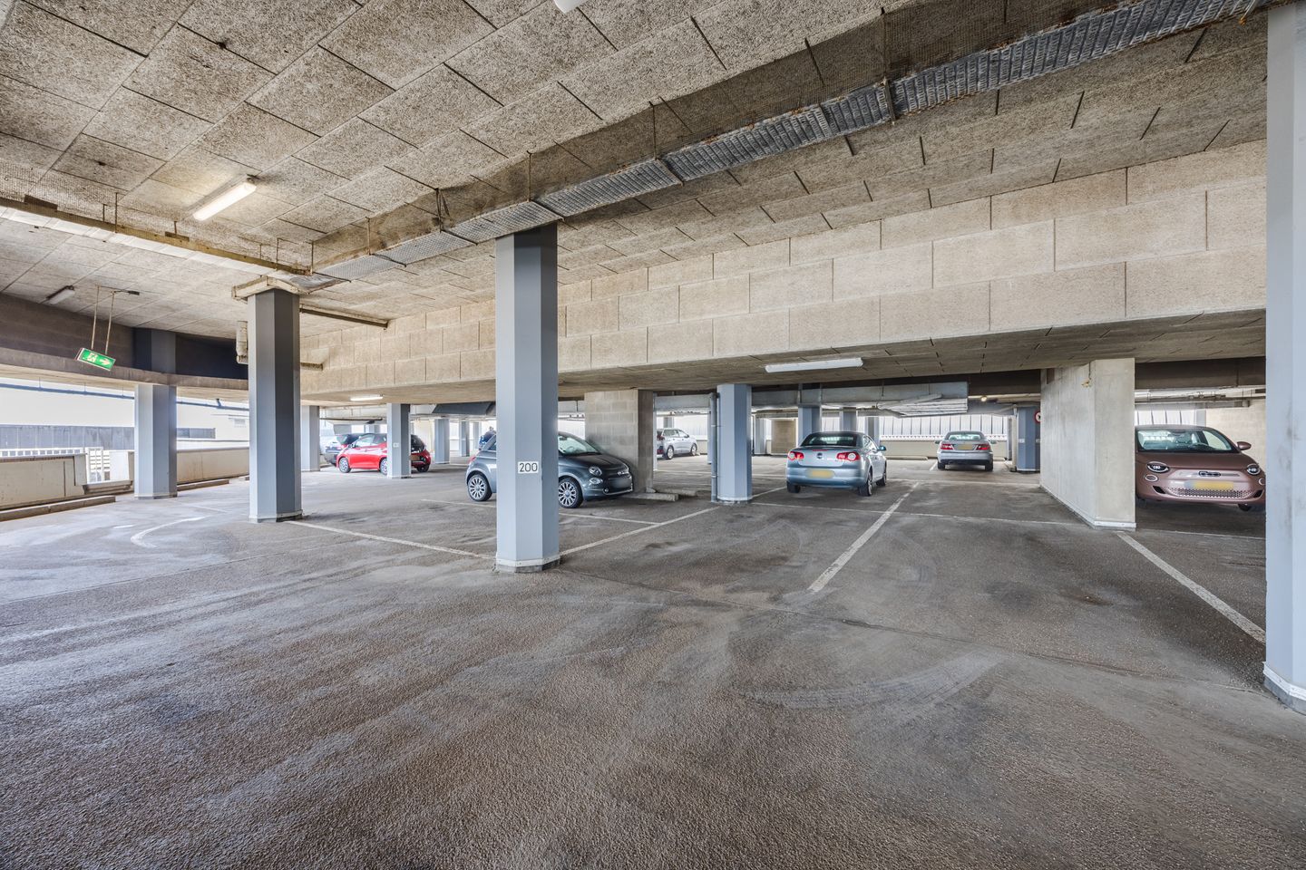 Foto 44 van Gevers Deynootweg 704