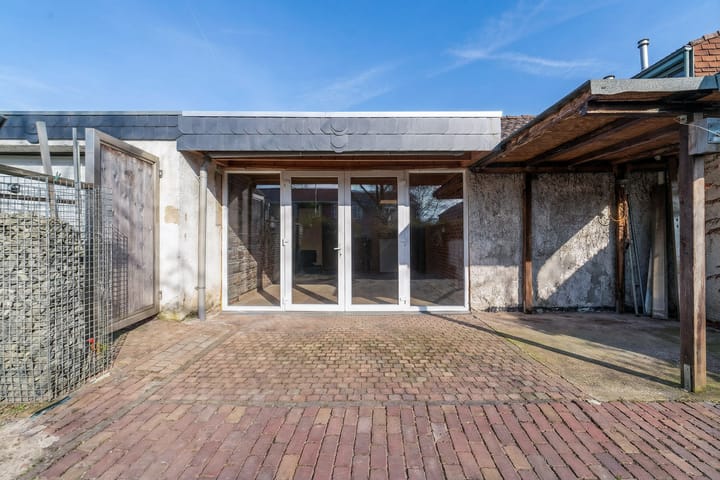 Photo 3 of Heistraat 105